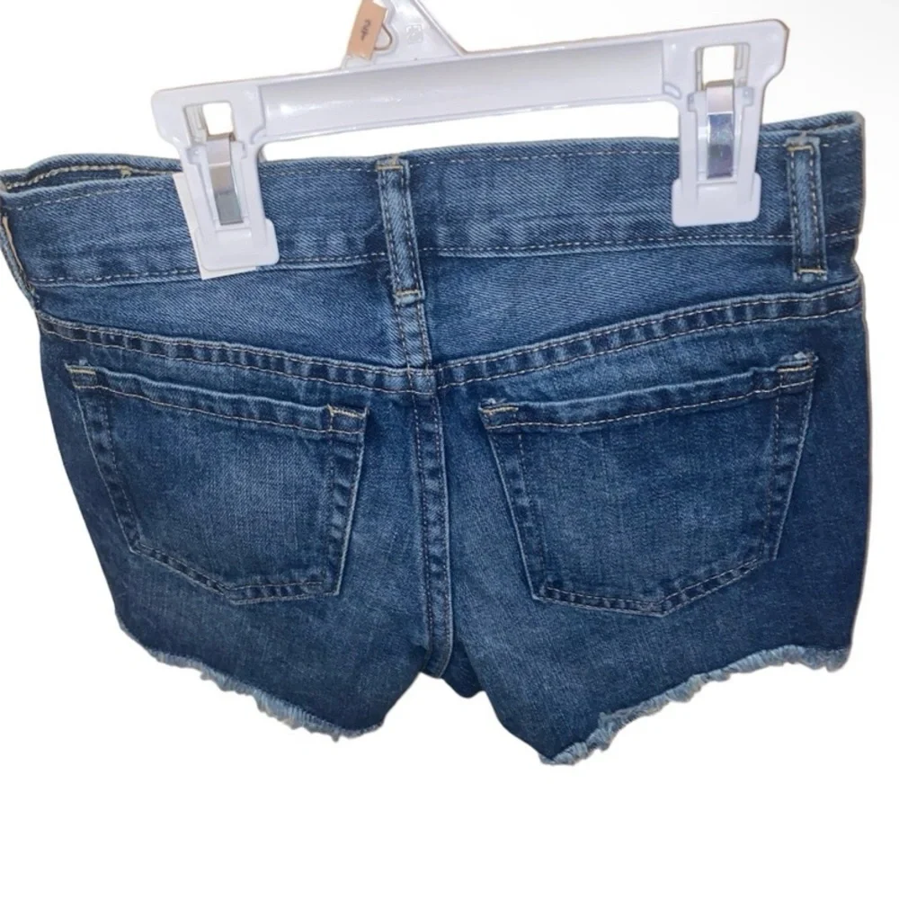 Old Navy Girls Distressed Denim Jean Shorts Adjustable Waist Size 6
